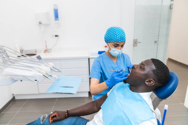 Best Urgent Tooth Repair  in Seneca, KS